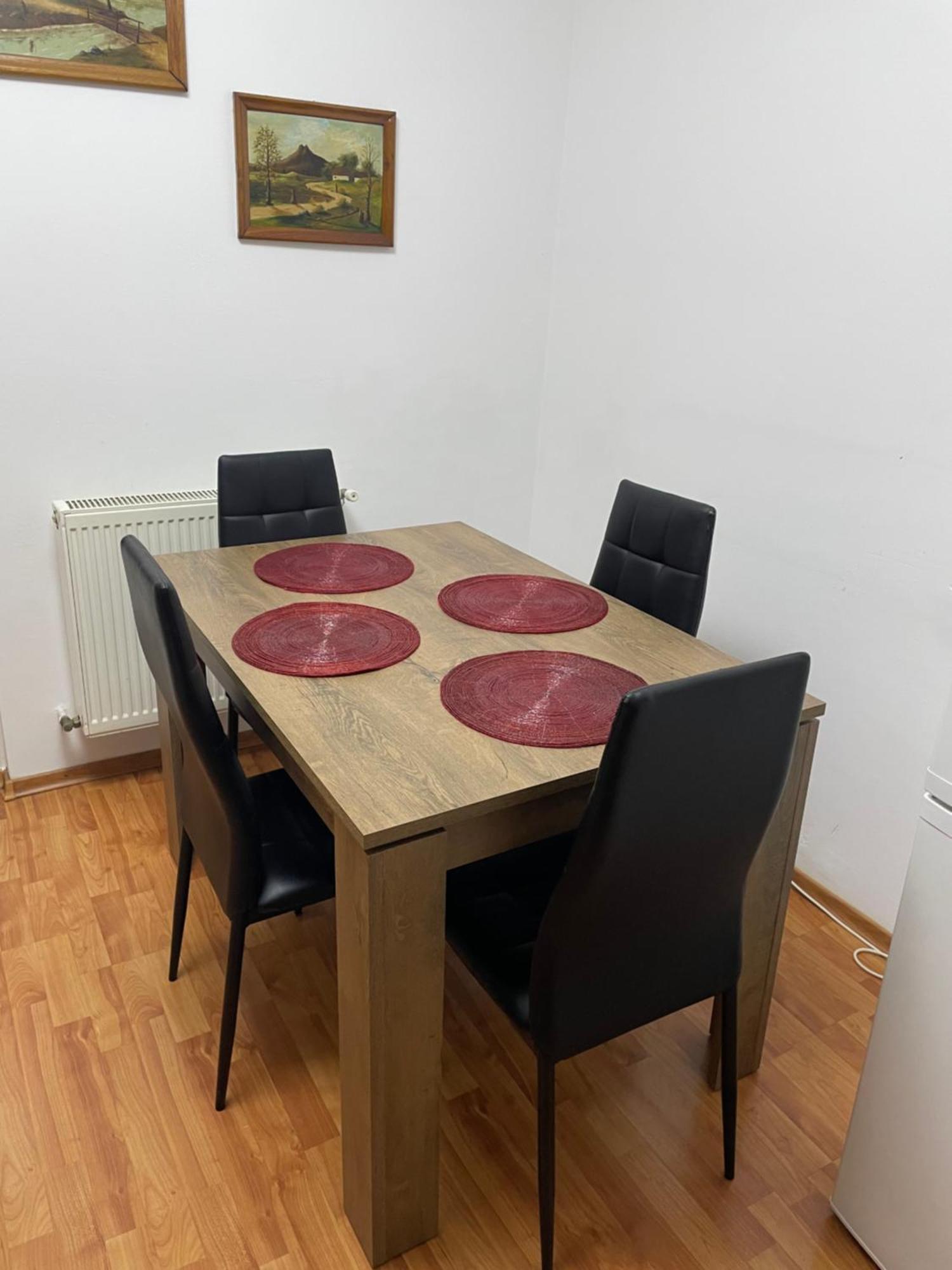 Apartament Petroşani 외부 사진