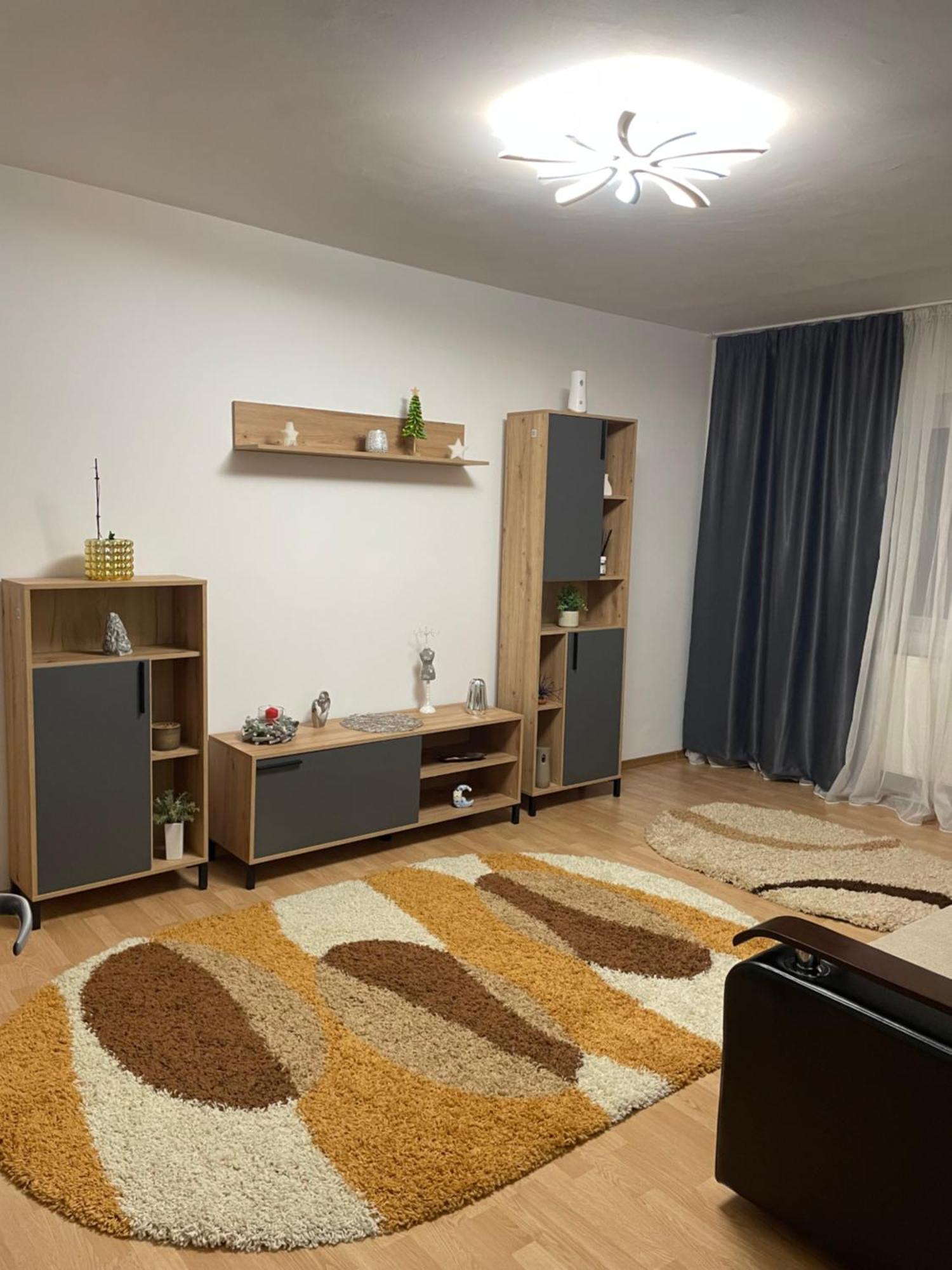 Apartament Petroşani 외부 사진